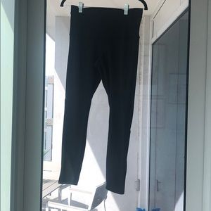 Clack cropped lulu leggings
